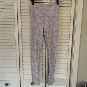 Athleta mauve  Patterned Leggings